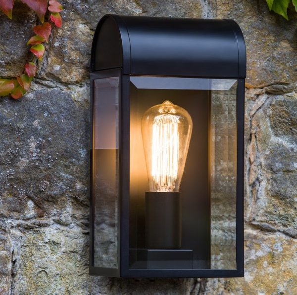 Newbury væglampe fra Astro Lighting